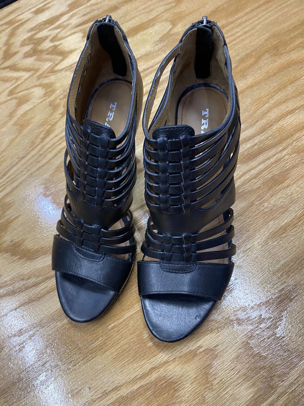 Trask Sammi Women's 7M Black Leather Strappy Back Zip Open Toe Wedge Sandals